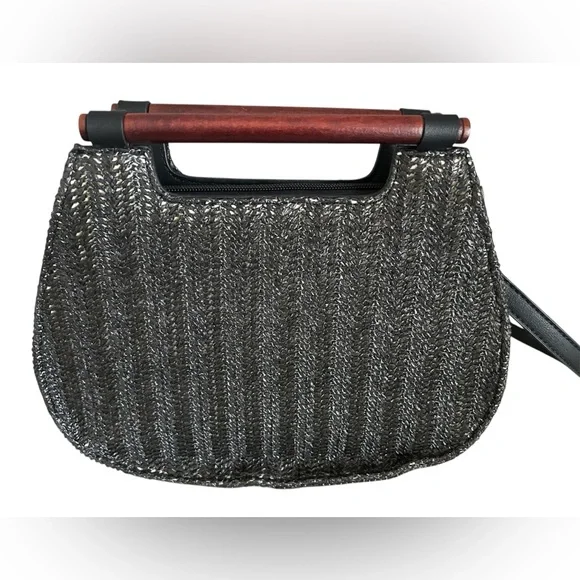 Handbag Republic Black Vegan Woven 2 Way Crossbody/Satchel Removeable Strap - Picture 6 of 9